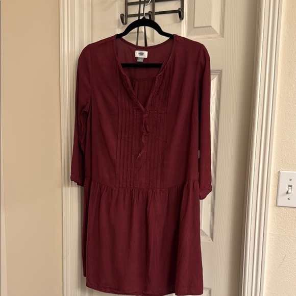 Old Navy Dresses & Skirts - Old Navy Maroon Blouse